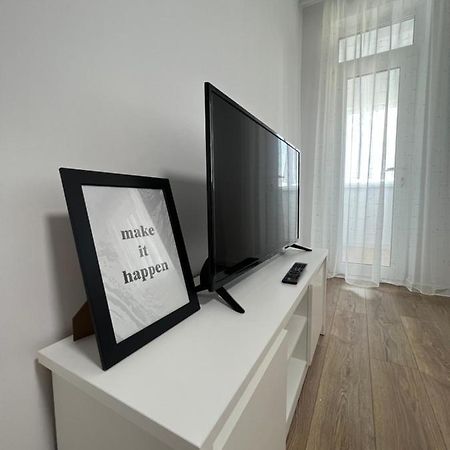 Sunny Apartment Center Suceava Eksteriør bilde