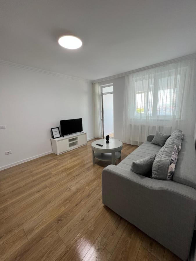 Sunny Apartment Center Suceava Eksteriør bilde